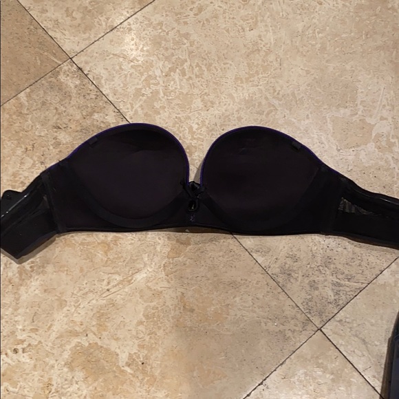Victoria Secrets Very Sexy bra - Picture 2 of 3